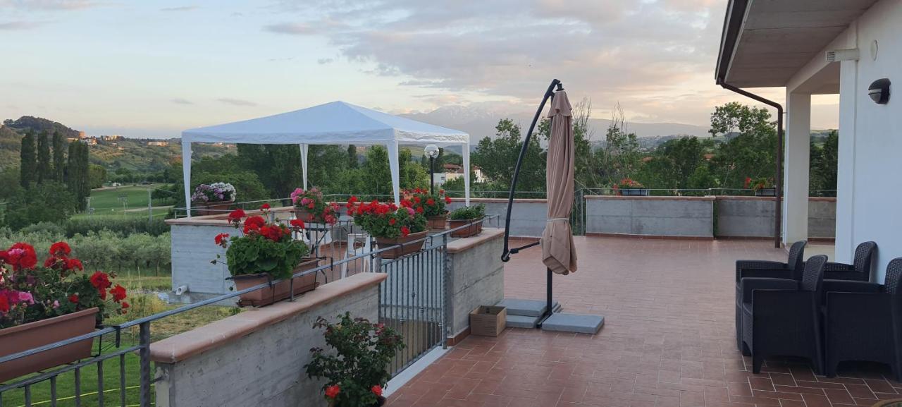 Casa Vacanze Cerreto 2 Apartment Miglianico ภายนอก รูปภาพ