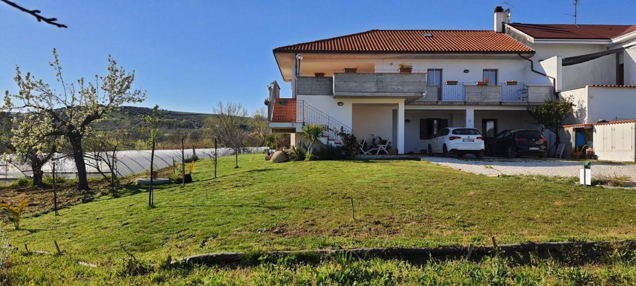 Casa Vacanze Cerreto 2 Apartment Miglianico ภายนอก รูปภาพ